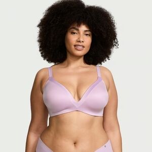 Lightly Lined Wireless Bra Victoria's secret 38D